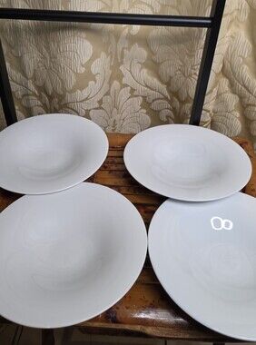 Alessi Toyo Ito 4 White Plates 2006 Vintage Dinner Plates Chic Excellent.